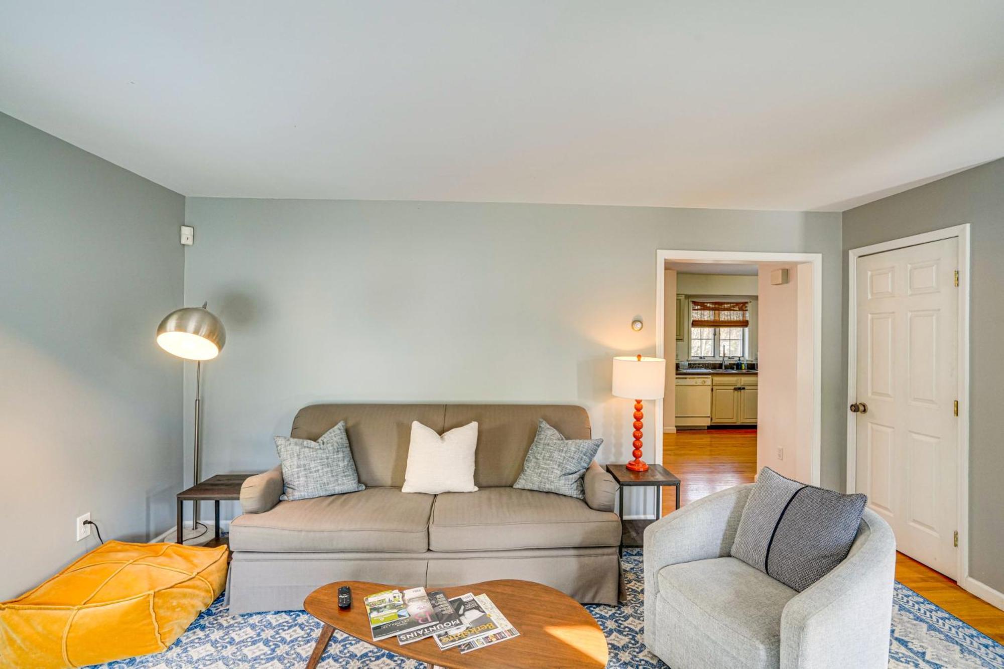Private Guest House In Dtwn Lenox, Walk To Dining! Exteriér fotografie
