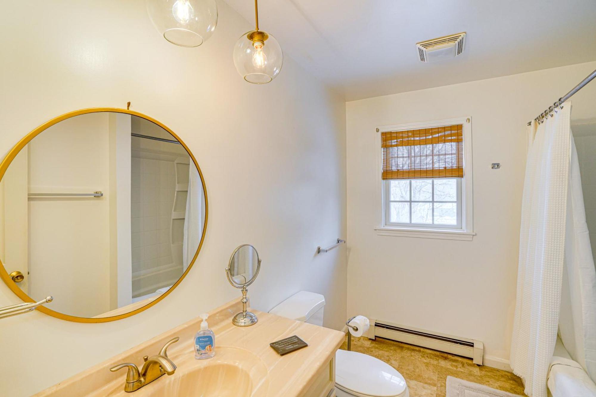 Private Guest House In Dtwn Lenox, Walk To Dining! Exteriér fotografie
